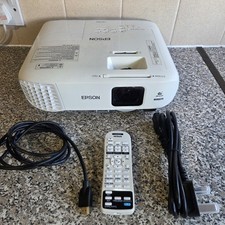 Epson EB-990U 1080P 3,800