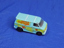 Racing Champions SCOOBY DOO MYSTERY MACHINE '75 Chevy Van 1/64