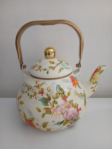 Enamel metal brass kettle - ,