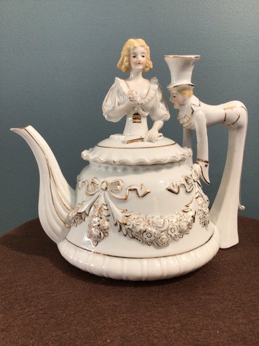 Vtg white gold bride groom - vtg,