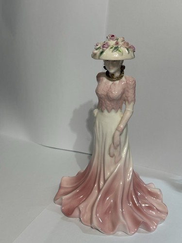 Coalport figurine ladies - coalport, of