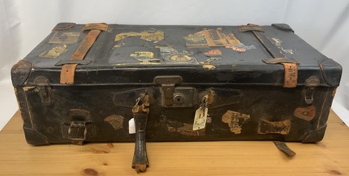 Antique steamer trunk suitcase - steamer,