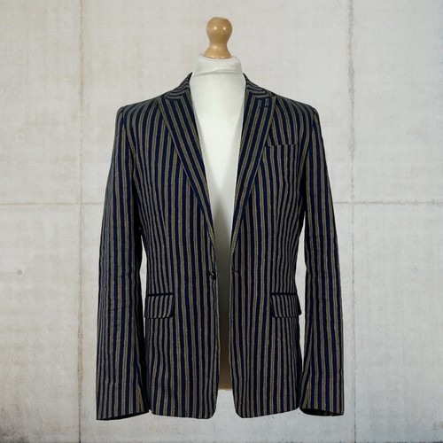 Pretty green linen - 48%,