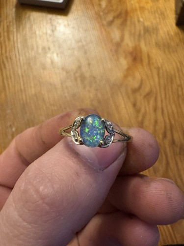 Antique 10k gold - gold, opal