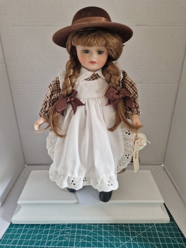 Alberon porcelain doll lisa - alberon,