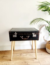 Vintage Suitcase Side Table – Retro Upcycled Storage Table Industrial Style