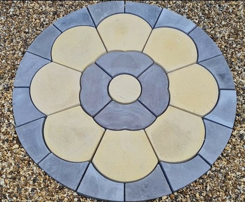 Concrete charcoal rose patio - charcoal,