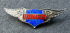 MOTORCYCLE Pin Badge HONDA