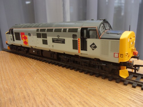 Bachmann class 384 - class, 37