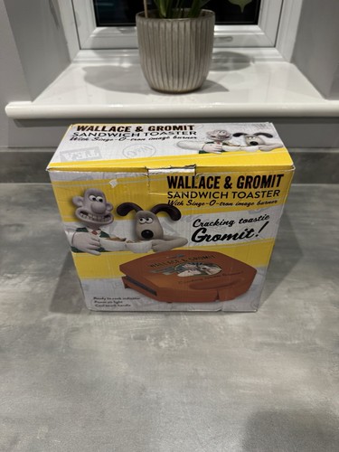 Wallace gromit sandwich - wallace,