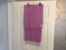 THE CASHMERE COMPANY PALE