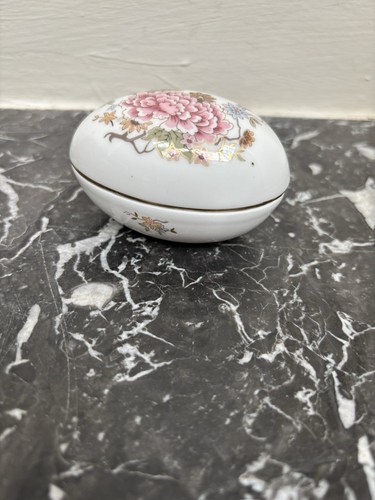 Royal doulton fine - royal,