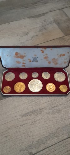 1953 queen elizabeth - queen,