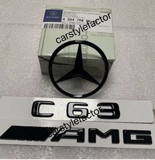 Gloss Black Rear Star & Badges