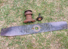 Ryobi RLM4614 Blade Boss Adapter Bolt For Petrol Lawn Mower 5131035813