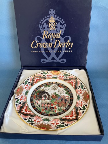 Royal crown derby christmas - crown,
