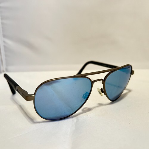 Read authentic revo raconteur - read,