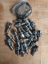 VAUXHALL VIVARO/ BMW WOBBLE BOLTS COMPLETE SET