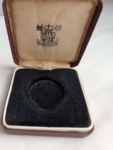 Vintage royal mint empty coin - vintage,