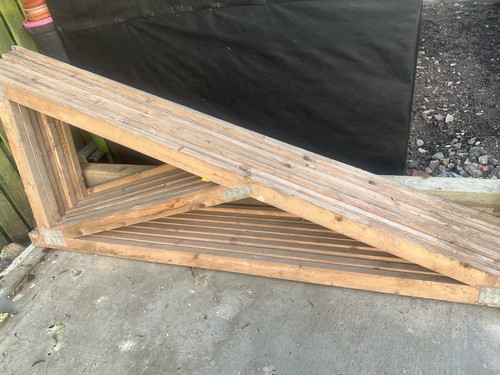 Roof trusses - 8,