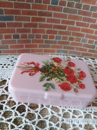 New pink plasic trinket box - pink,