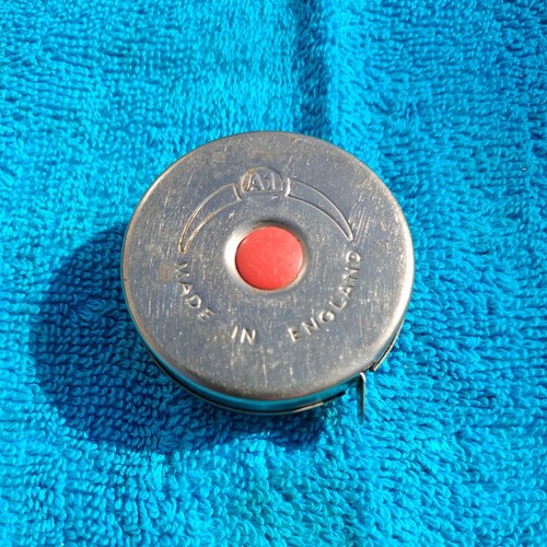 Vintage red spot - vintage, a1