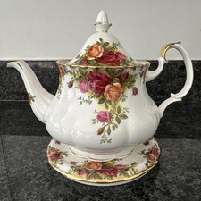 Royal Albert Old Country Roses, Teapot And Matching Stand