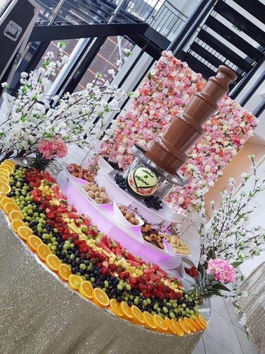 Chocolate fountain hire - chocolate, candy