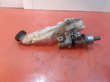  RENAULT CLIO Brake Master Cylinder  2009