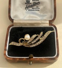 Vintage 1980s Gold Plated Leaf