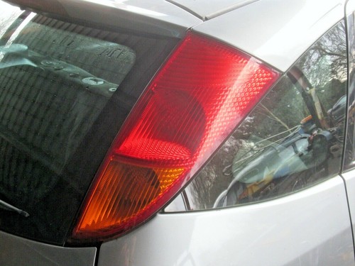 Genuine ford focus mk1 - genuine, (98-04)