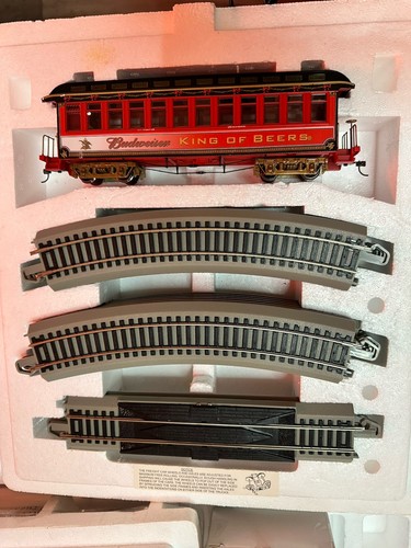 Budweiser holiday express - budweiser,