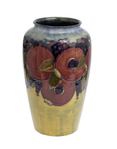Moorcroft vase pomegranate - moorcroft,