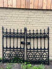 Pair Wrought Cast Iron Metal
