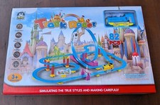 Track Racer Set 82-Piece Self