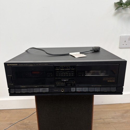 Pioneer double cassette deck - pioneer,