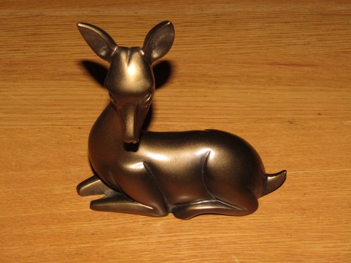 Bronze finish sitting deer - finish,
