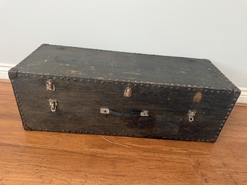 Vintage wooden archery box - archery,
