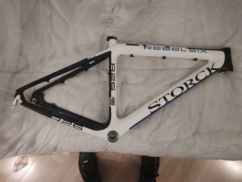Storck rebel six carbon - six,