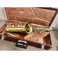 YAMAHA YAS-32 Alto Saxophone