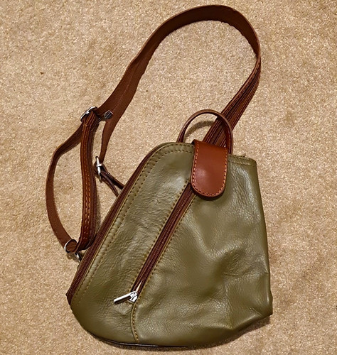 Green pebbled leather shoulder - leather,