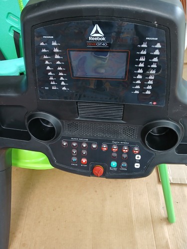 Reebok one gt40s - treadmill, top