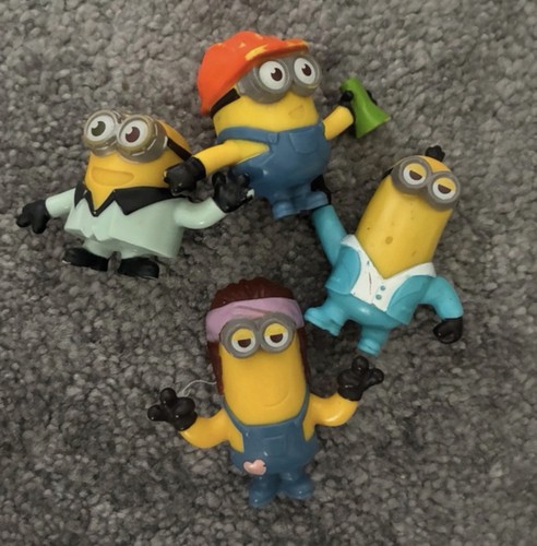 Set plastic minion - 4,