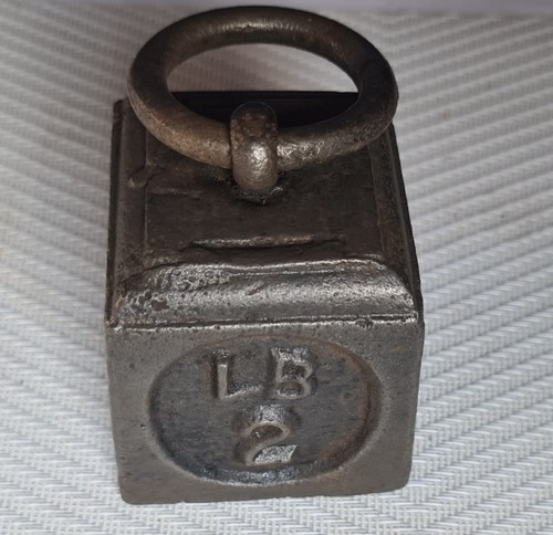 Vintage black cast - iron, 2lb
