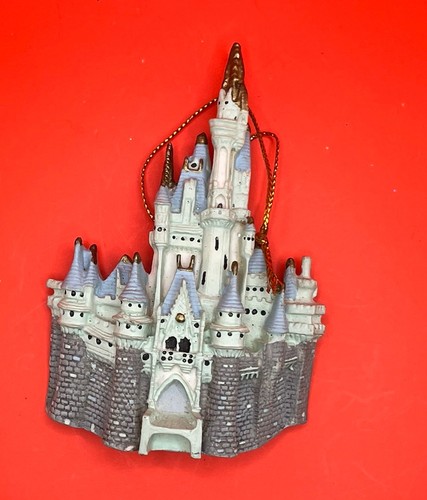 Disney cinderella castle resin - disney,