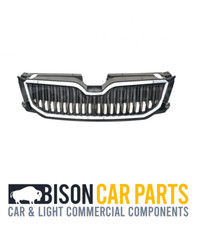 Front bumper center radiator - front,