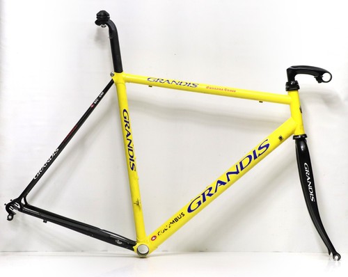 Grandis racing team frame - racing,