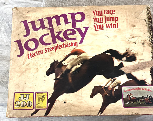 Vintage tri ang - vintage, jump