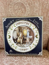 Royal AYNSLEY Christmas Plate
