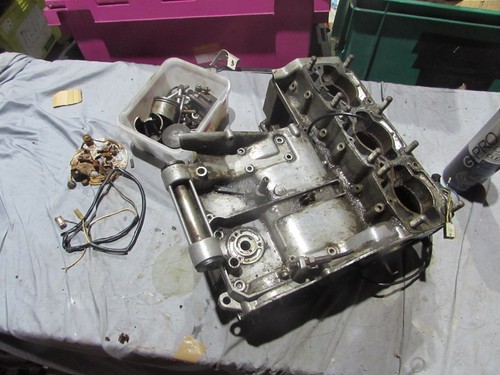 1975 suzuki gt380 - suzuki, cranckcases